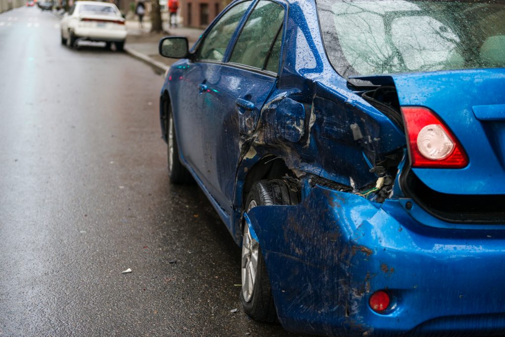 Has Your Parked Car Been Hit and No One Left a Note? Learn What to Do 
