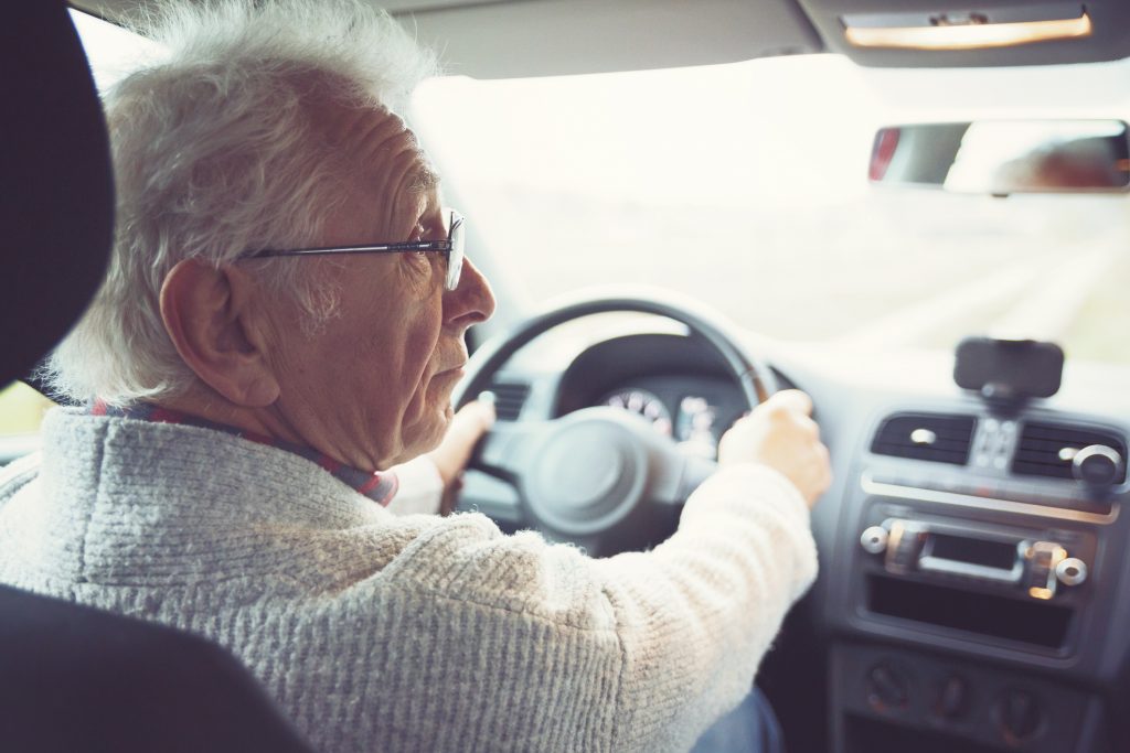Simple Adjustments that Can Help Seniors Stay Safe When Driving
